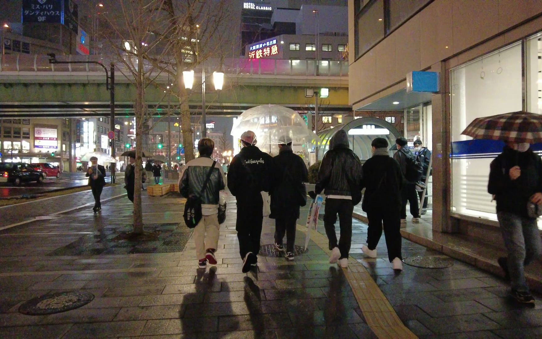 【超清日本】【大阪】【4K】2023 大阪 雨天的夜晚行走大阪难波哔哩哔哩bilibili