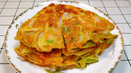 好吃的洋葱饼，做法特别简单一看就会，大人小孩都爱吃！