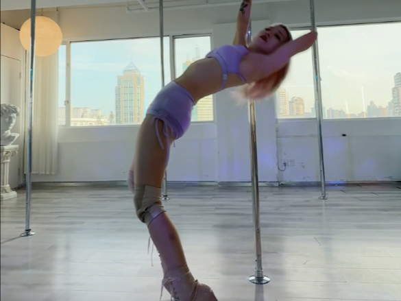 Practicing dance fundamentals is like fighting monsters and upgrading, practicing slowly step by step