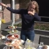 【德国广告】koziol西式家用创意客厅水果糕点塑料展示架试吃盘子 妹子经典庆祝动作值得打call
