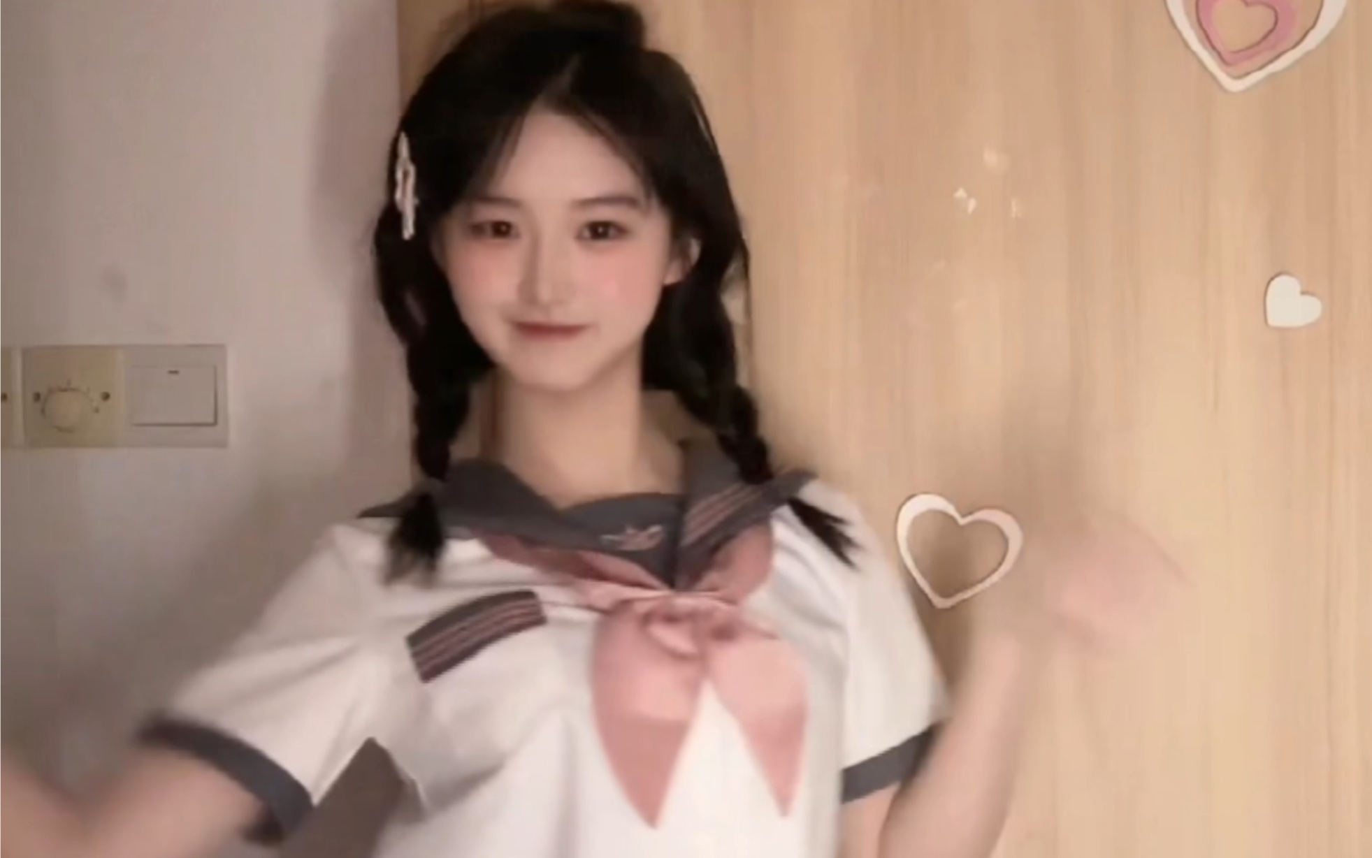 It's true that jk looks small.