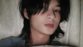 冰蓝色头发女生图片 a5d18b1cacd04980f85db7f9eaa560533eddb8ff.jpg@280w_158h_1c_100q.jpg