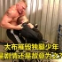 WWE争议一幕，大布摧毁独腿少年，是剧情还是故意为之？