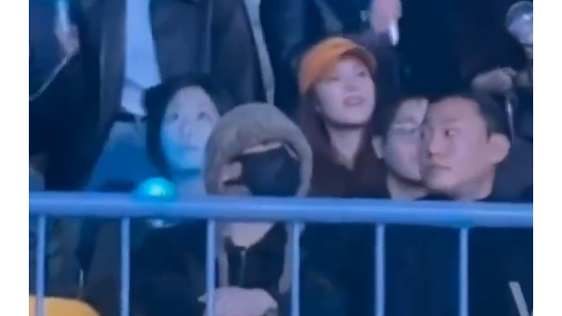 【田柾国】16日去看了aespa演唱会～毛茸茸帽子好像可爱小狗🥹