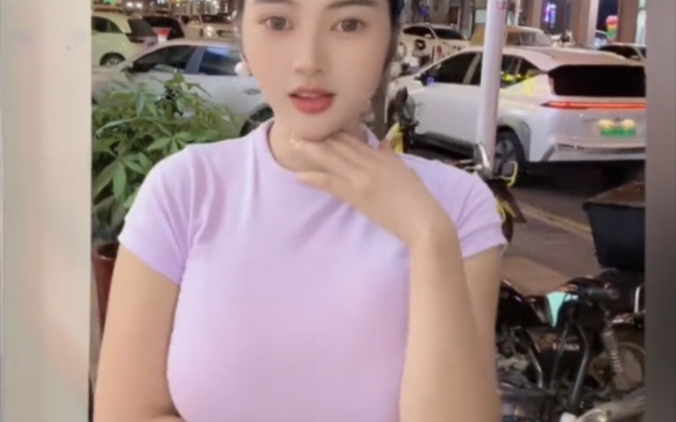 It's the boss's wife who's better looking.