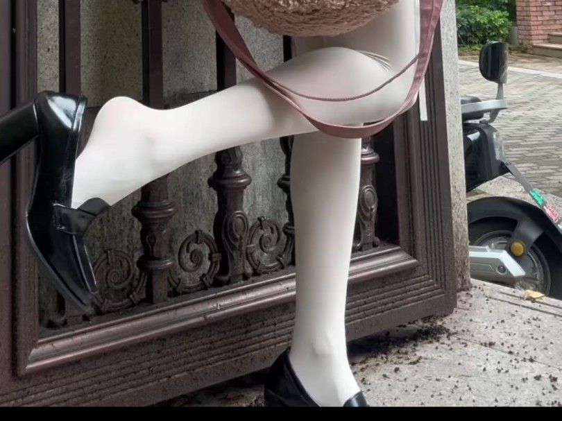 You can always trust the jk white socks.