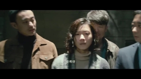校园舞台上的短剧狂潮——疯子的魅力，校园舞台短剧狂潮，疯子的魅力