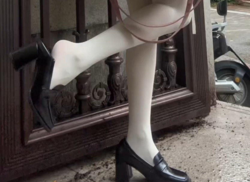 Who can resist jk white socks?