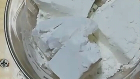 八个月宝宝吃什么钙铁锌好 a9adc796a470d49037d9b1b83f5479022f3cdf59.jpg@280w_158h_1c_100q.jpg