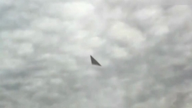 ufo真实近距离 aa8fb64f338ebc243c270b2eaa12b8ac09f3e7c8.jpg@280w_158h_1c_100q.jpg