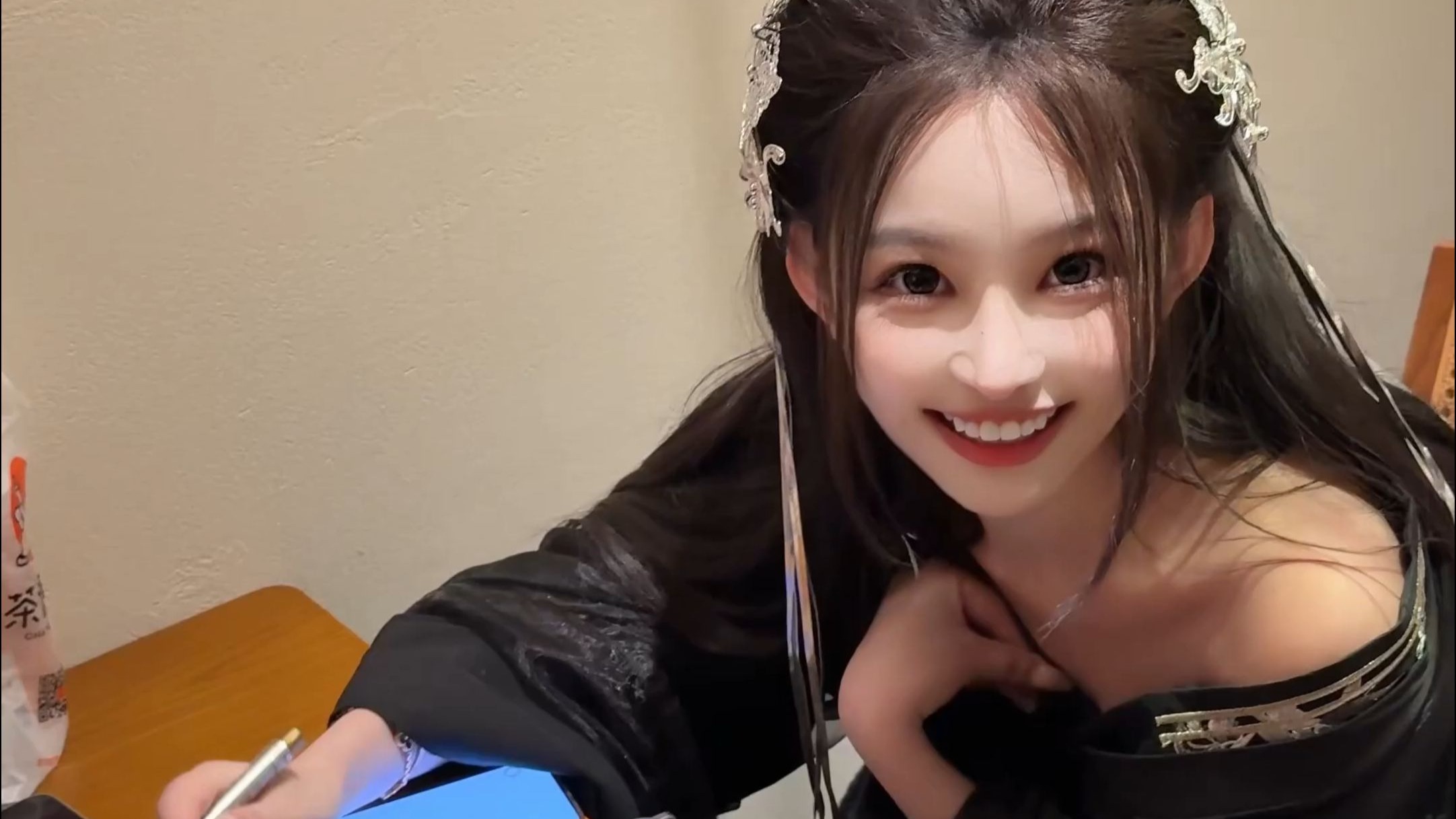 拍完了可以放我回家吗