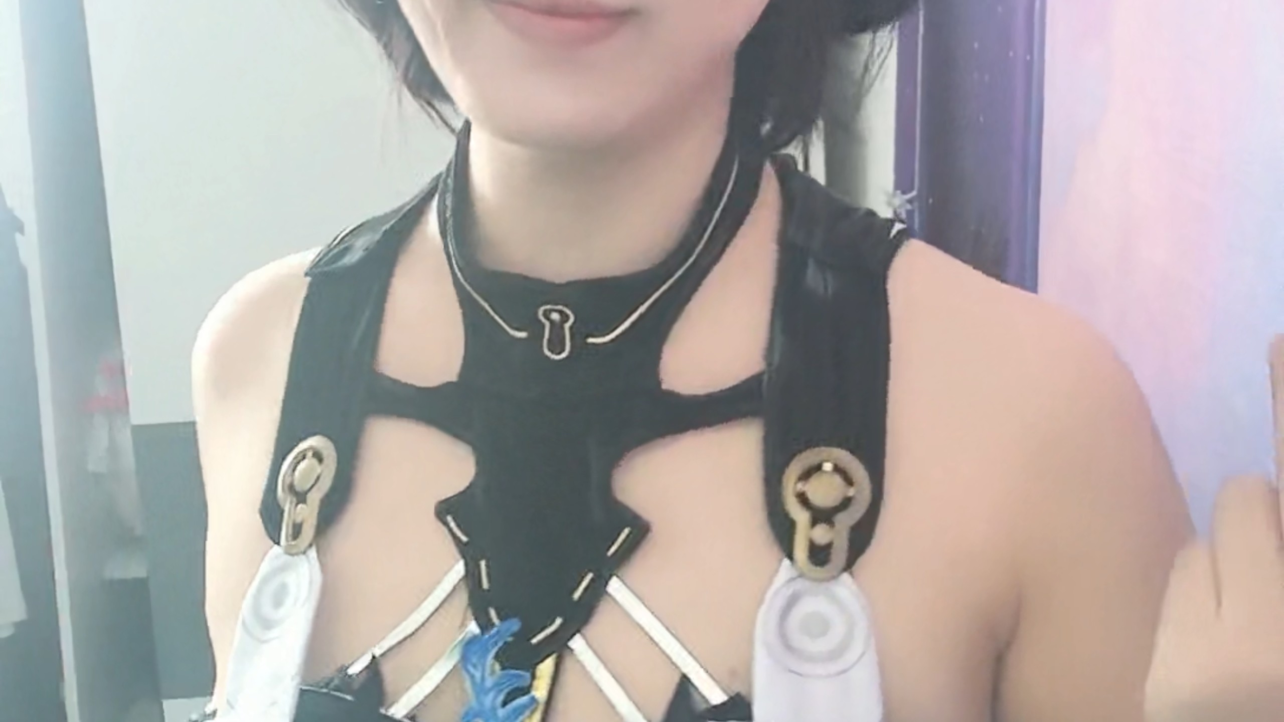 大卡提测评，哈哈哈。假发就没租到，大概凑合看看吧