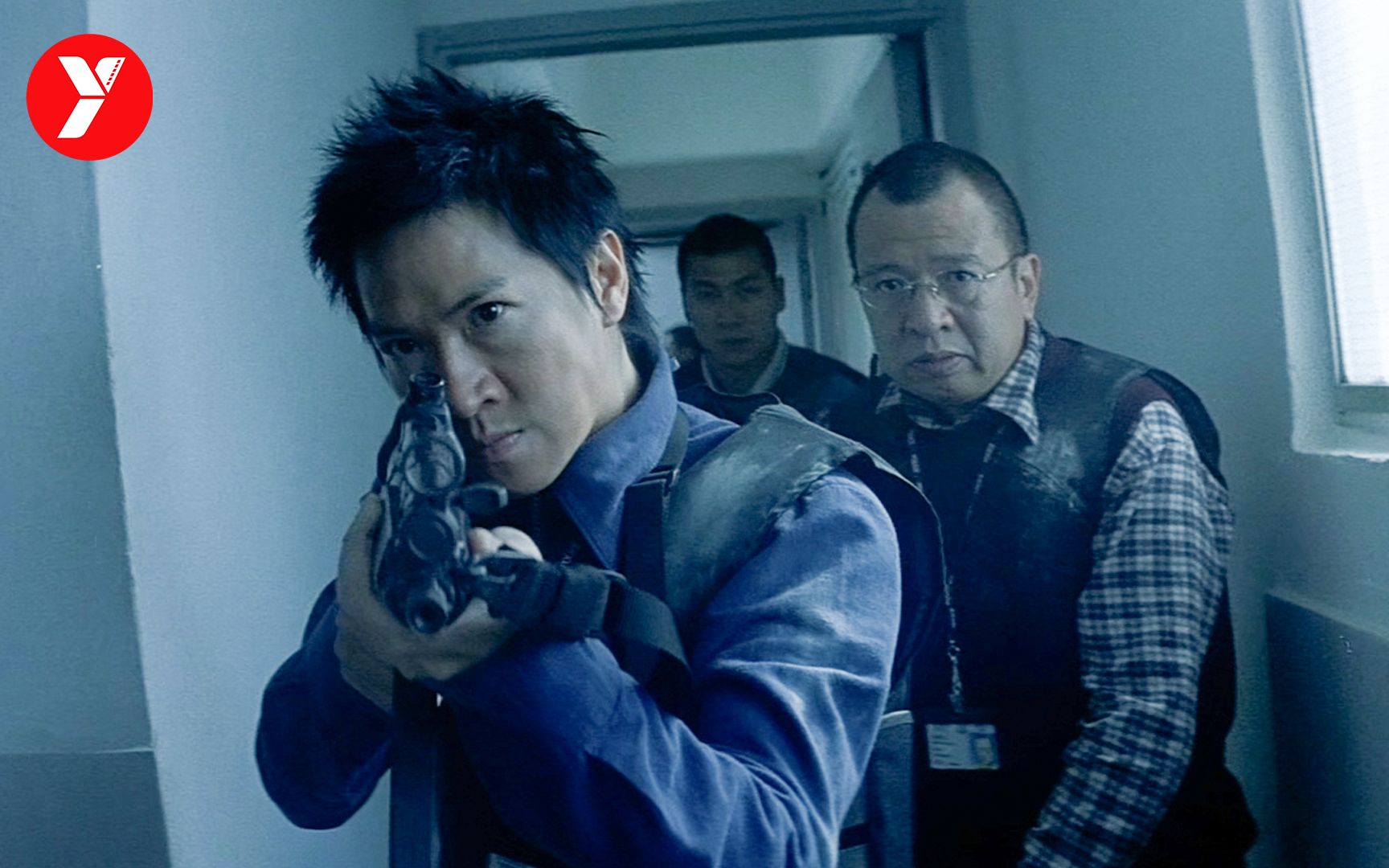 【越哥】最被低估的香港警匪片，直播警匪对抗，这尺度不是一般的大！《大事件》