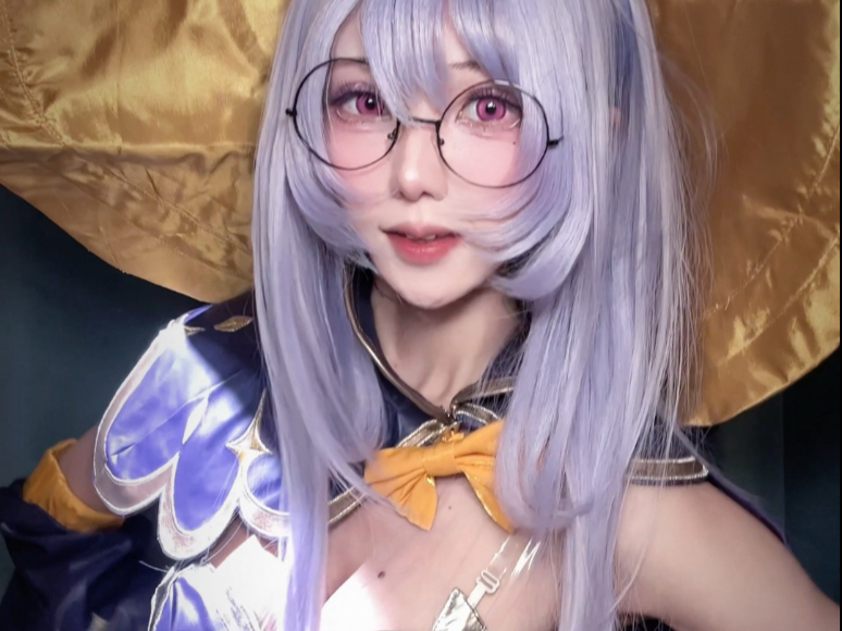 今天可以过万圣节喔