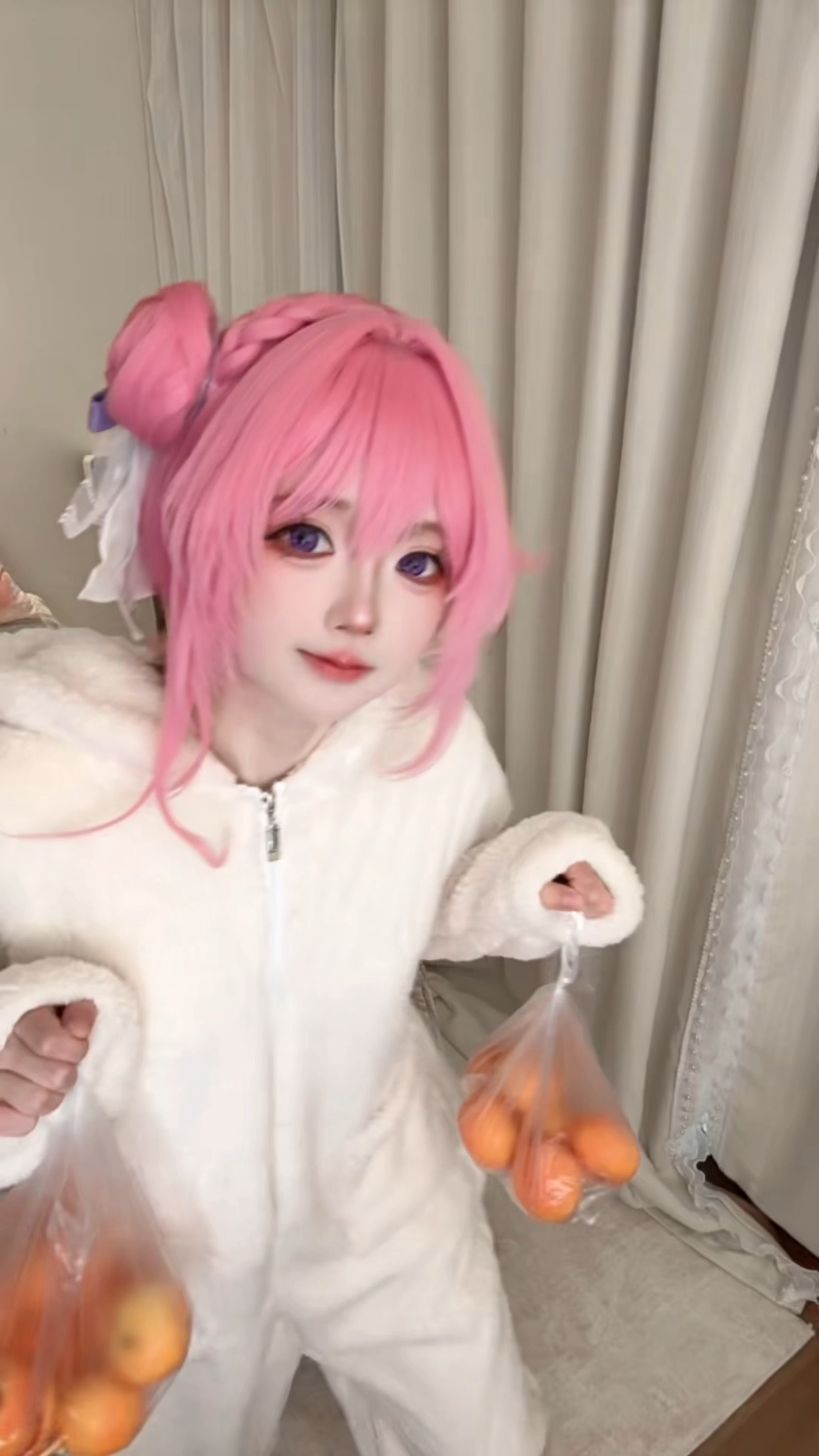 Doro 不语 只是一味变装