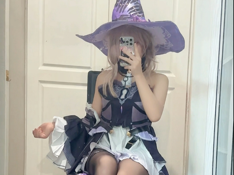 Little Black Towers Hat Tip Tip Tip Tip