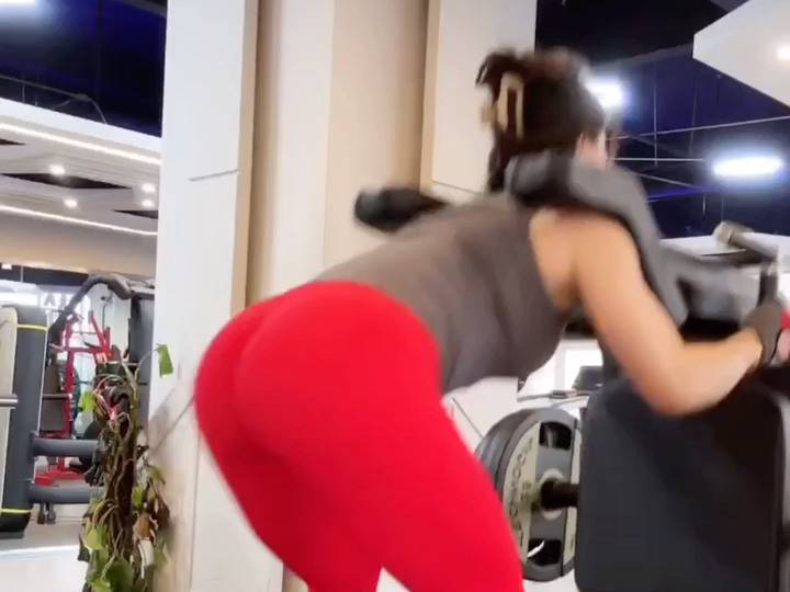 Thirteen Aunts - Red Luck Crotch (Dang) Head Gym Huck Deep Squat Butt Leg Workout
