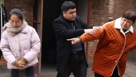 与女友共赏家乡短剧——免费观看的温馨时光，与女友共赏家乡短剧，免费观看的温馨回忆时光