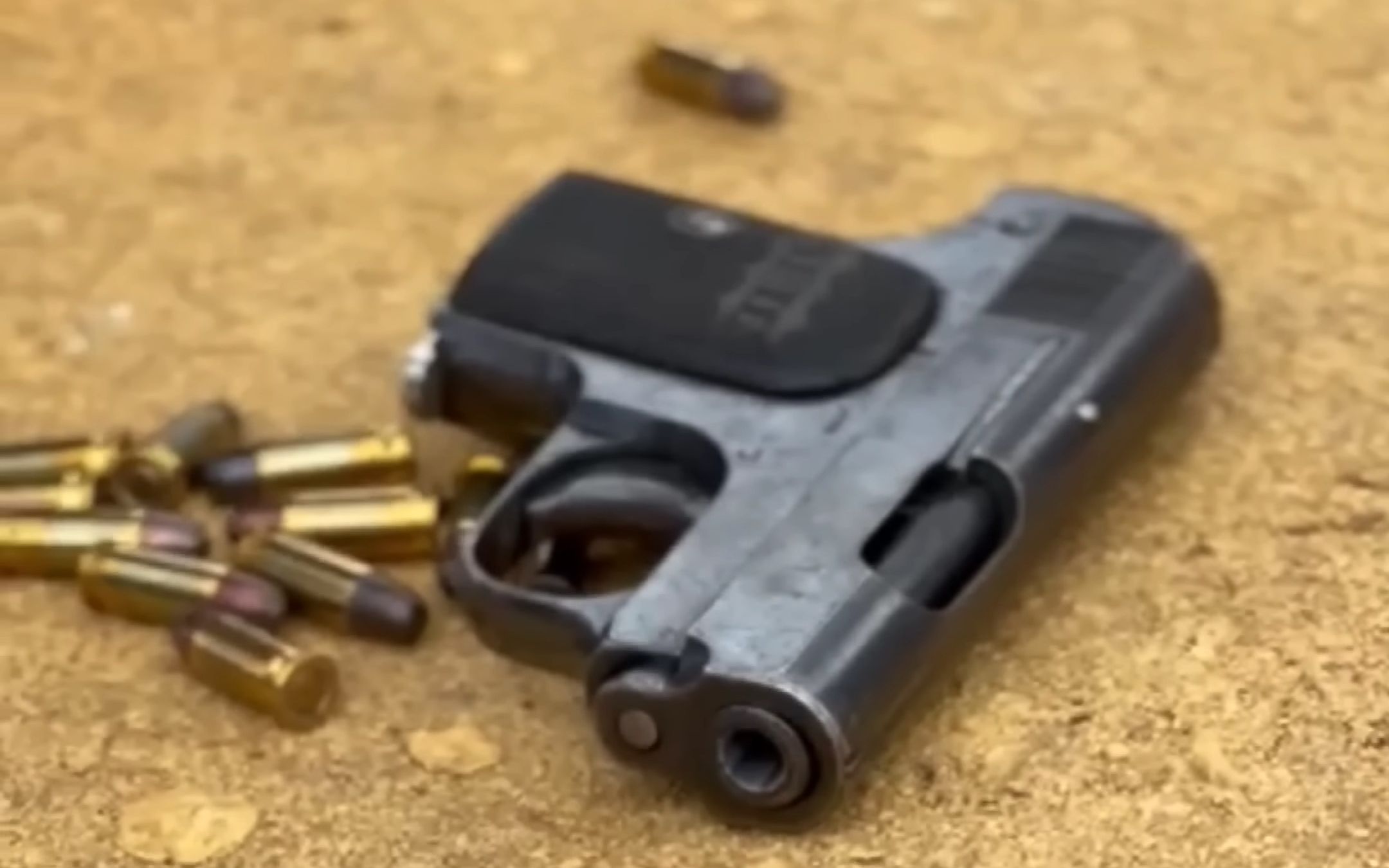 一把来自利比亚的拥有100年历史的点25口径袖珍手枪