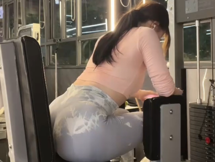 Gym hip and leg training