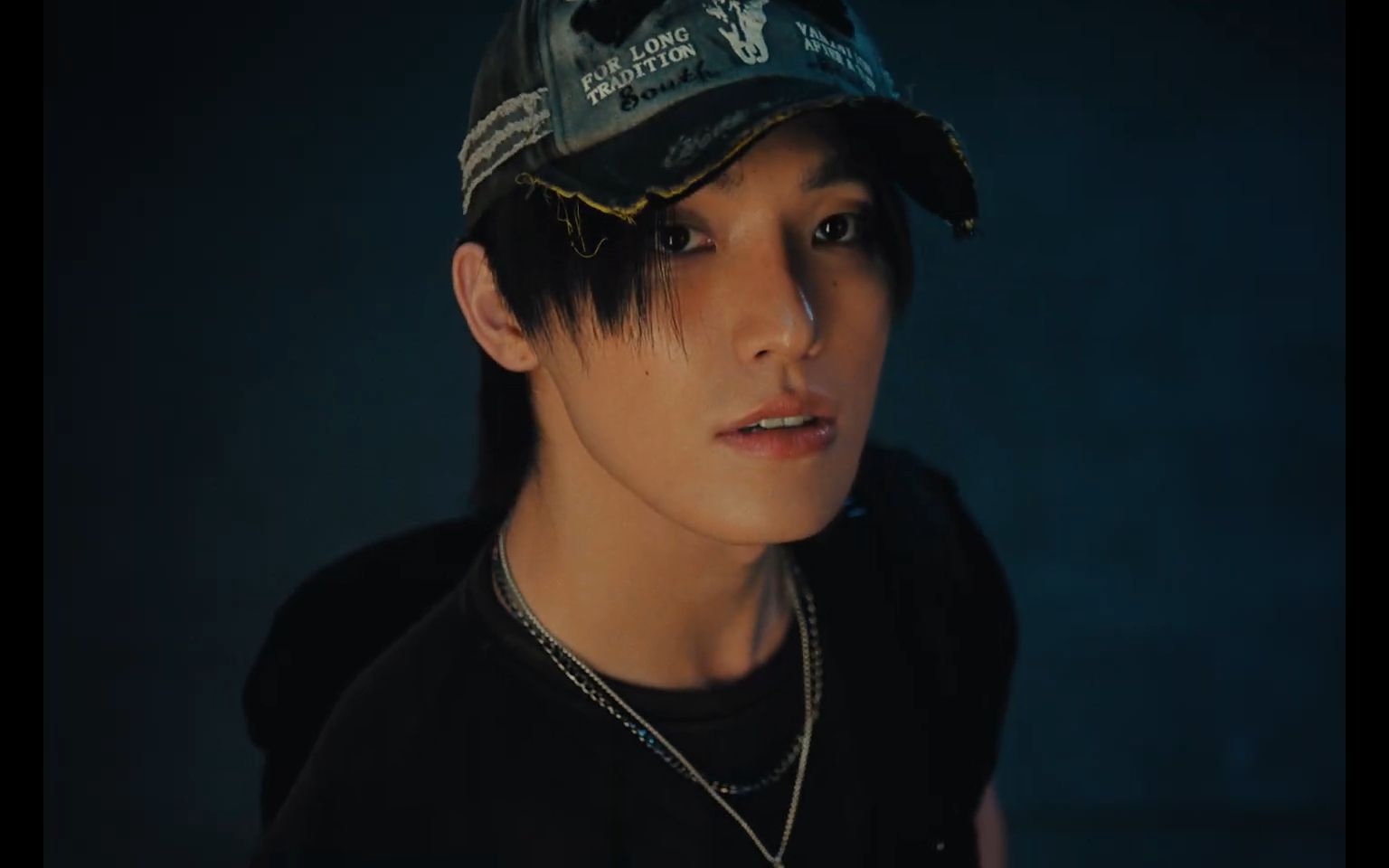 SEVENTEEN李灿Solo曲Wait MV公开pcyxjypcyxjy哔哩哔哩视频