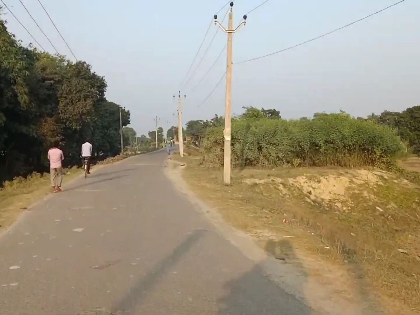 印度比哈尔邦农村乡间路拍