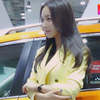 车展现场：一位气质绝佳的美女车模，这颜值确实不错