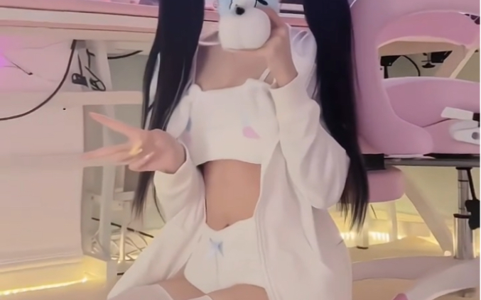 How about this white silk?