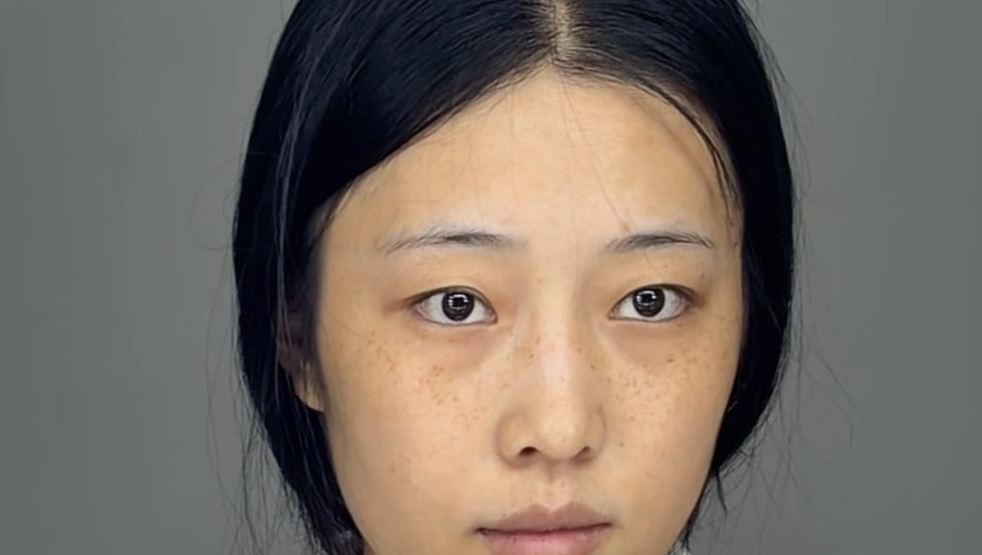 粉雕玉琢，青丝如瀑，“你连她的一根头发丝都比不上”这样的台词好像具像化了！#白月光 #画中人 #美貌 #妆前妆后 #黑长直