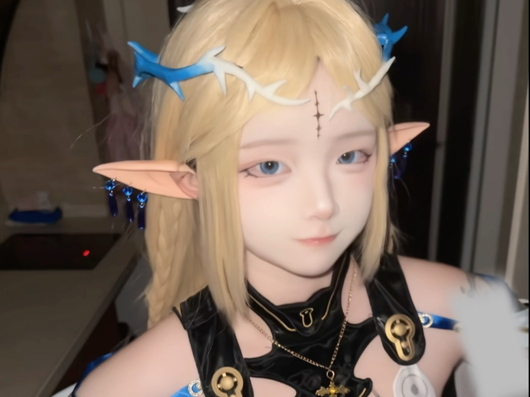 A fluttering munchkin appears