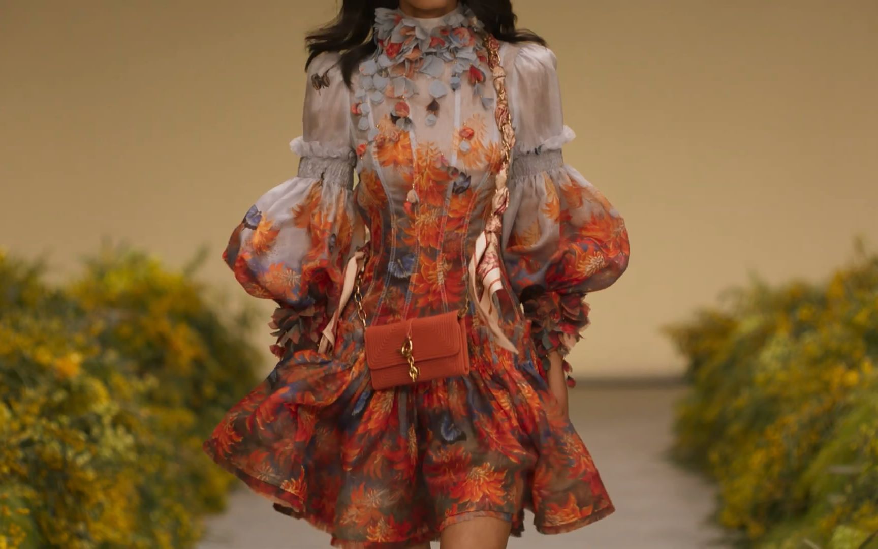 仙女裙！澳大利亚品牌Zimmermann 2021高级成衣模特展示