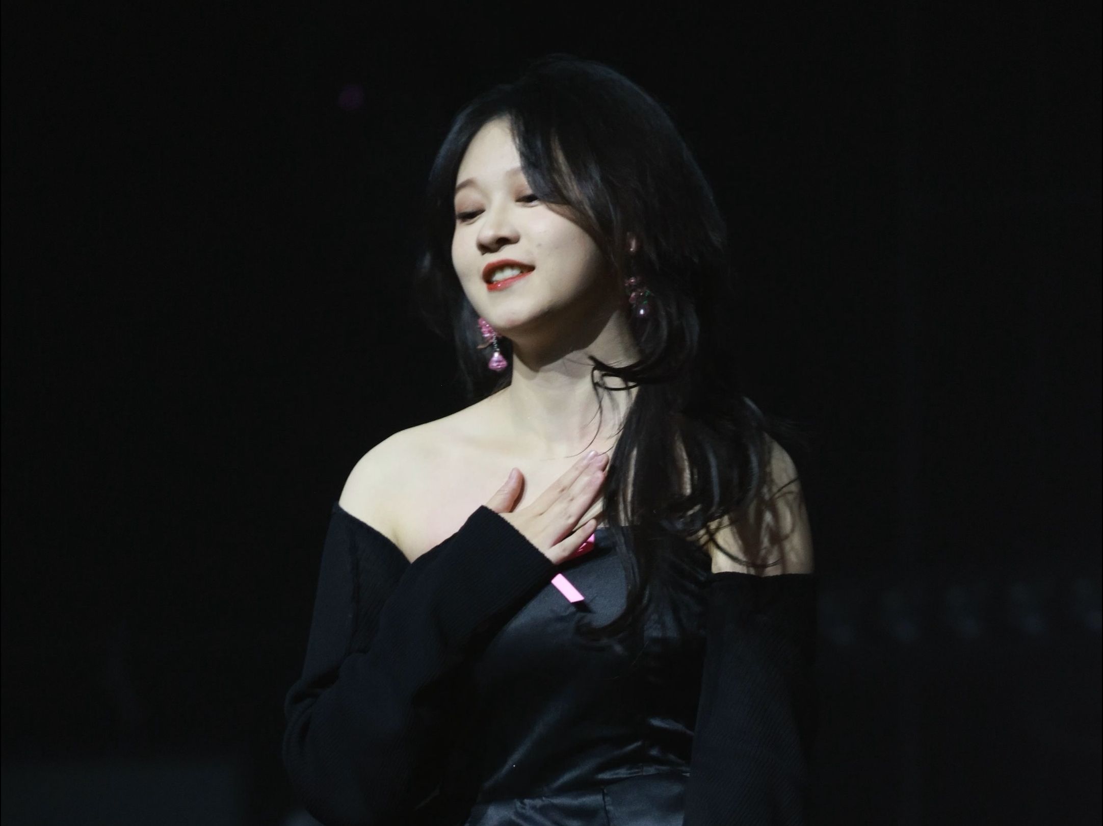 Lv Yi] 240128 "MC Session" 『Echoes of Light Shanghai New Year's Eve Show』Focus [4k60p].