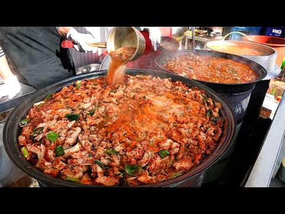 【韩国美食】“我们已经卖了65年的汤饭了”韩国集市人气汤饭店三店合集