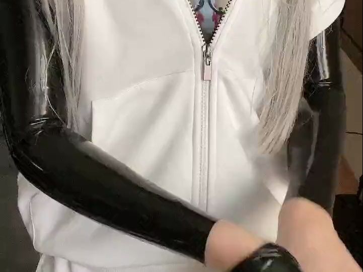 glove