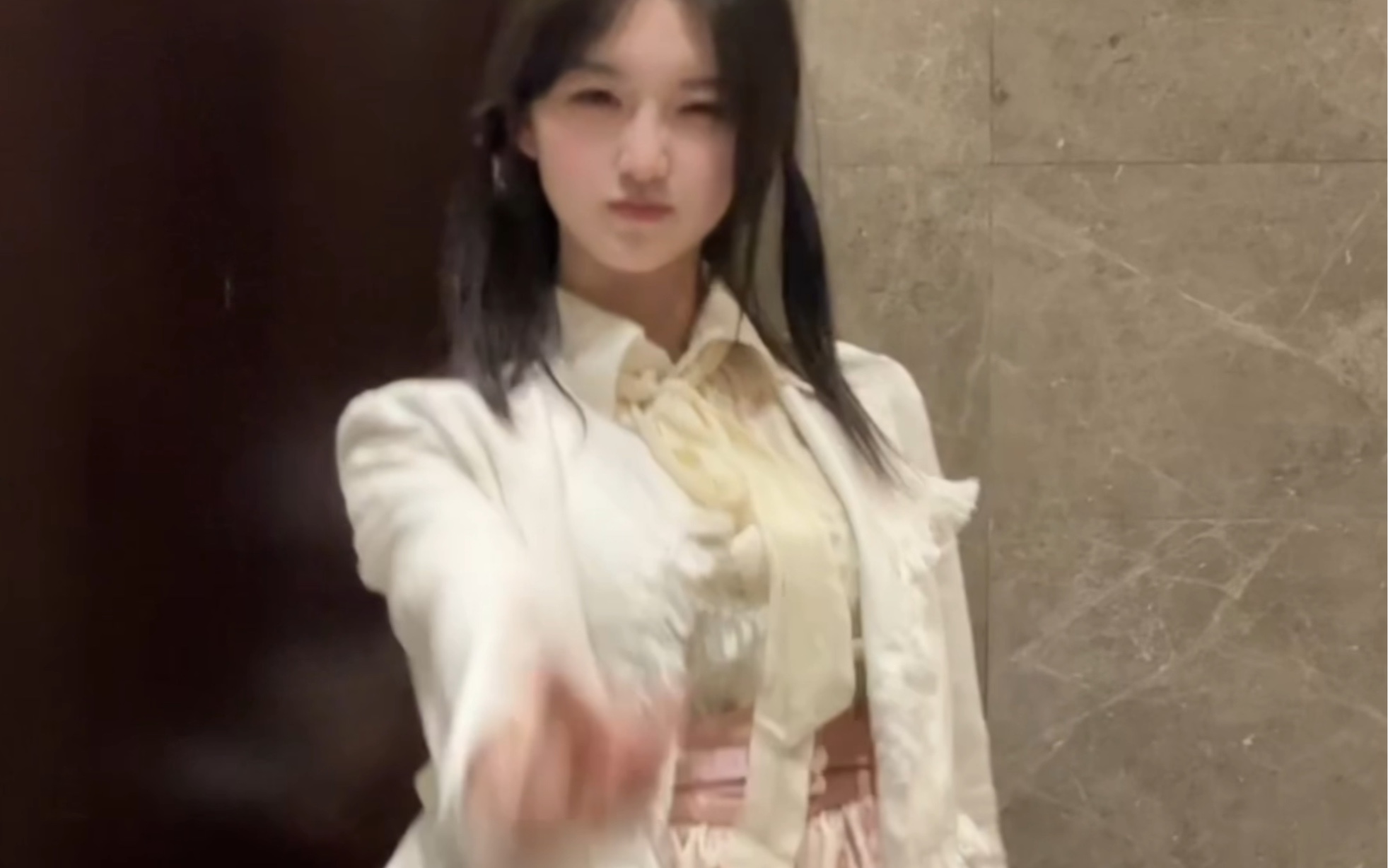 My girlfriend is so cute today.