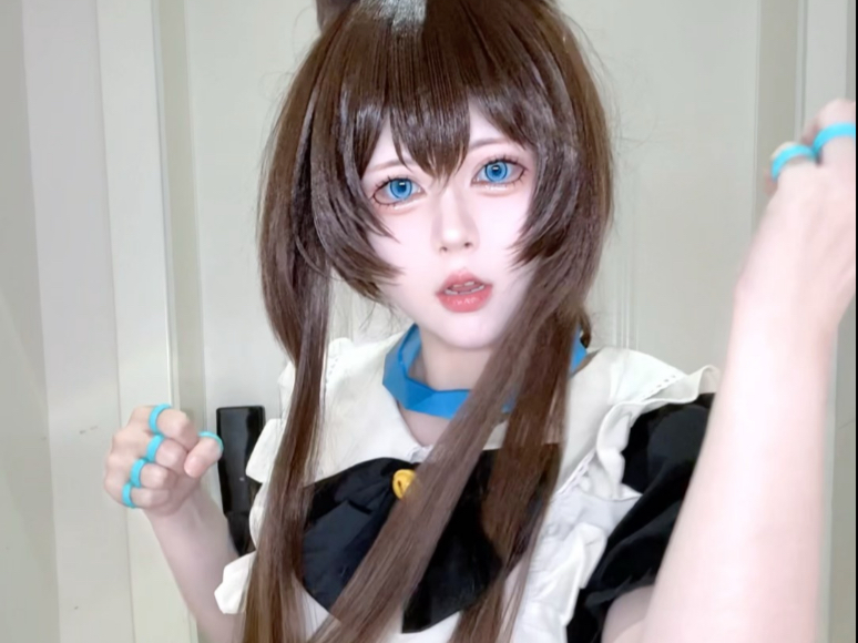 现在向你走来的是重量 10 的阿米娅！