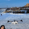 真空上阵丁字裤滑雪，网友淡定报警