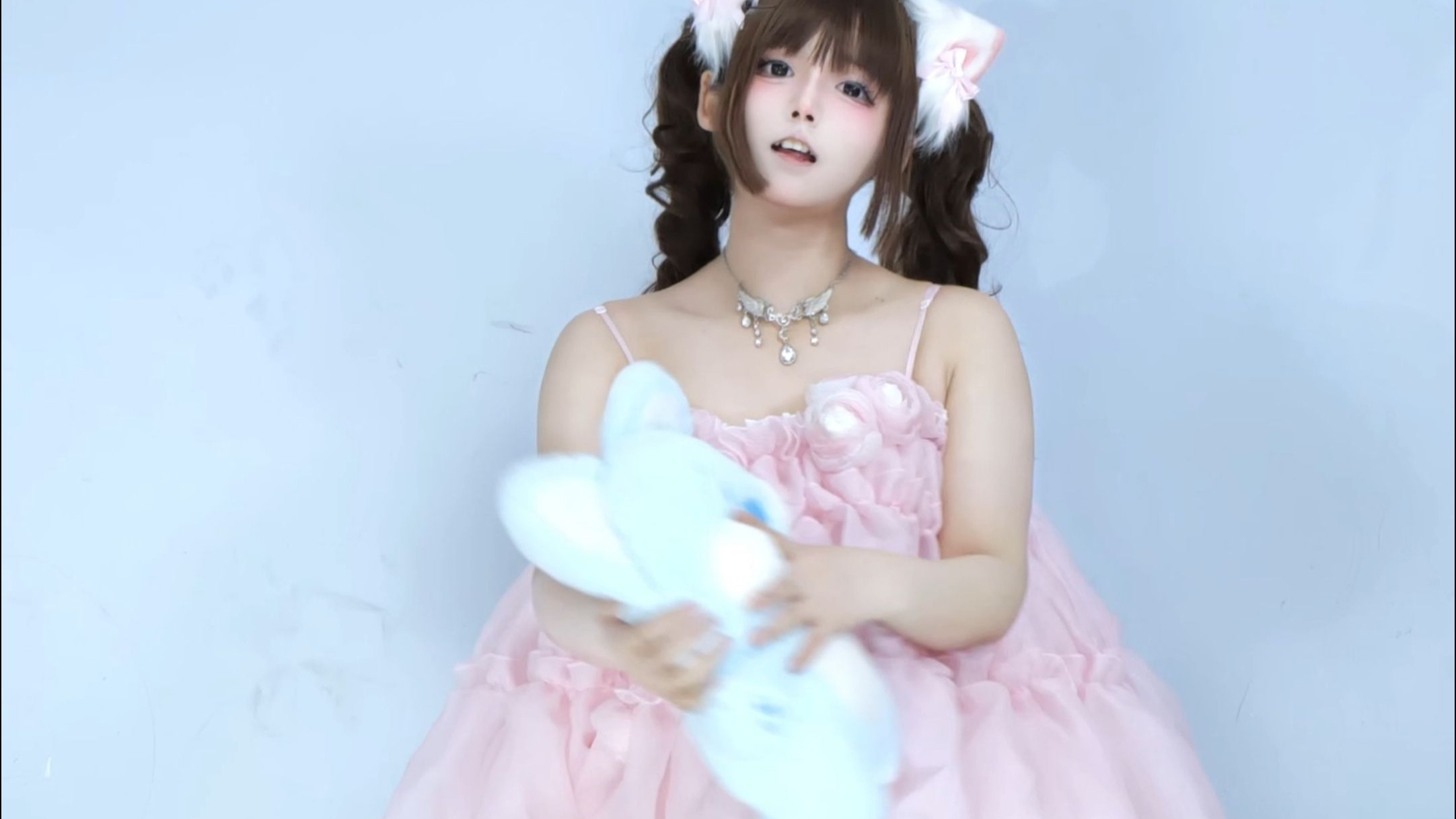 Double ponytail bounce?!