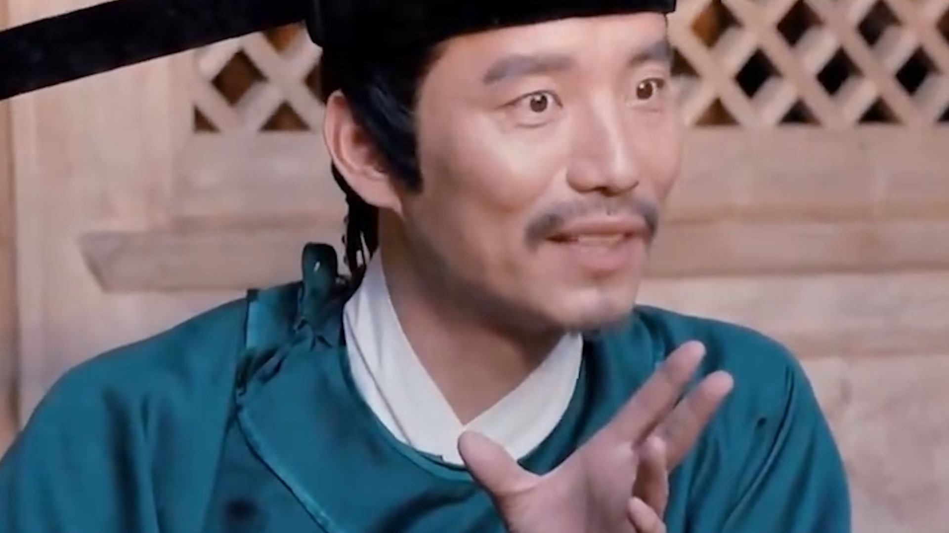 “从全网嘲讽到全网抄袭，这部电影台词逆袭了！！！”