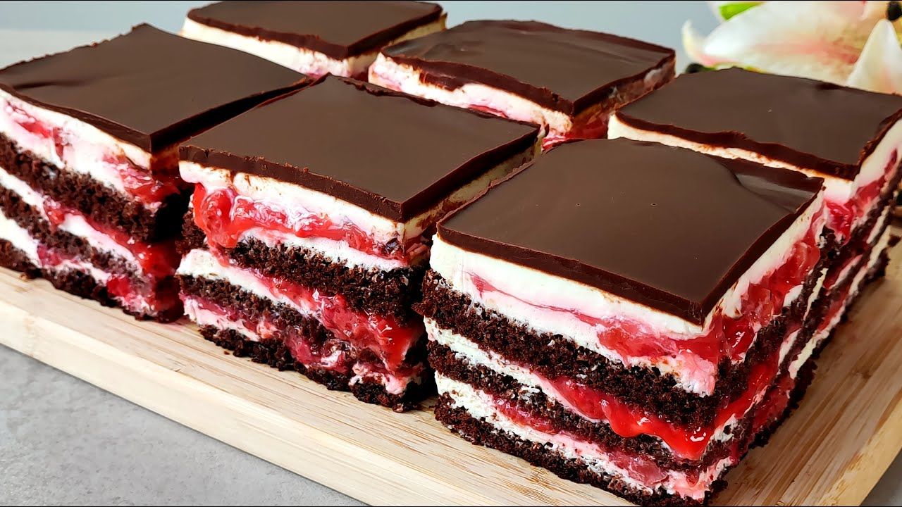 最神奇的草莓蛋糕 超级奶油蛋糕，入口即化