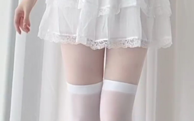 Reward your white silk knee-highs