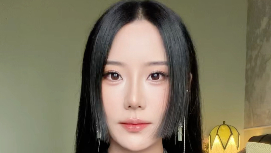 “准备好和我一起留长发了吗？”#长发 #发型 #女帝 #黑长直 #公主切
