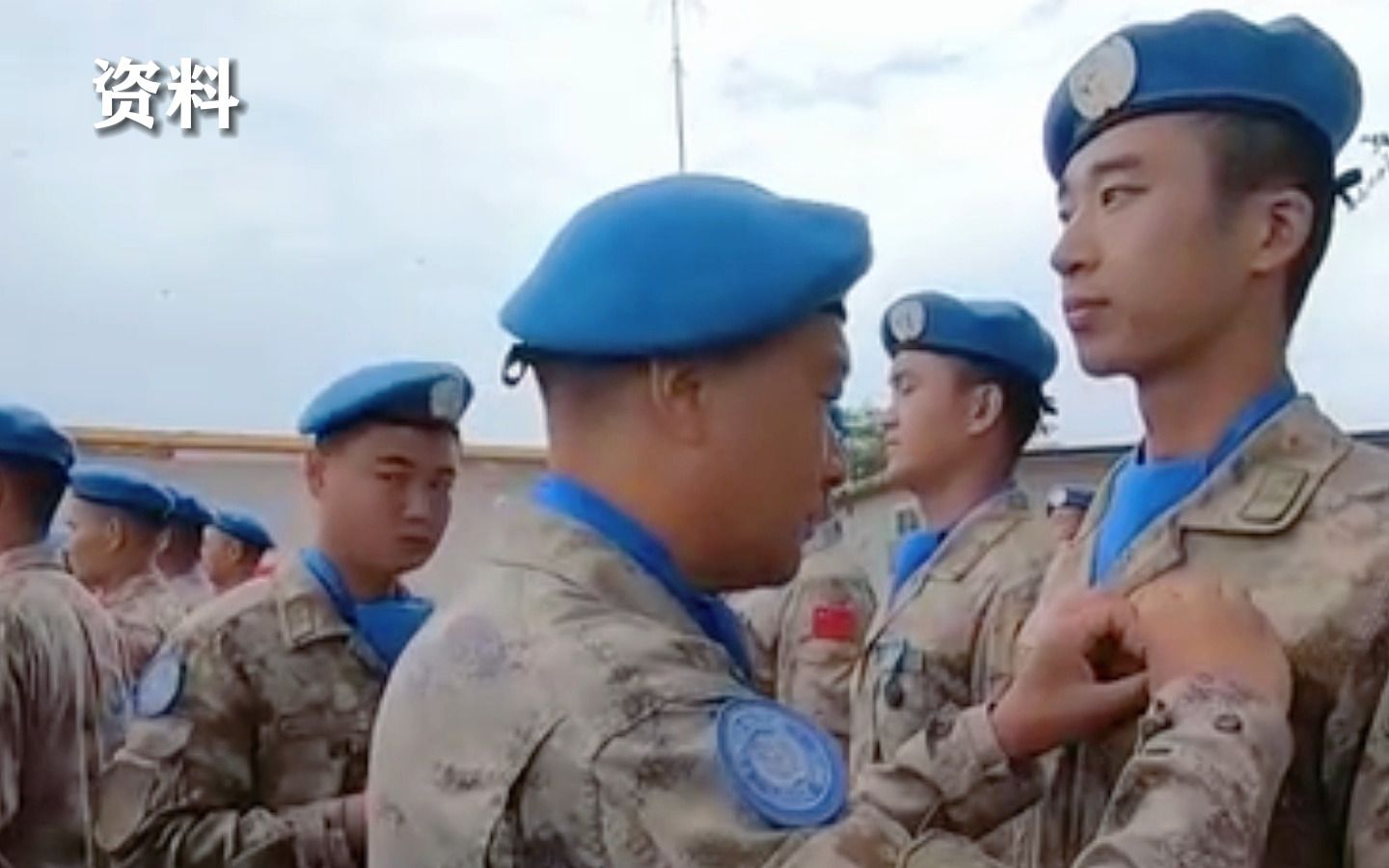 让我们为中国蓝盔点赞！中国维和官兵在各任务区屡获佳绩
