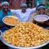 [搬运 4K]咖喱五人组制作印度街头最流行小吃酸汤咖喱球