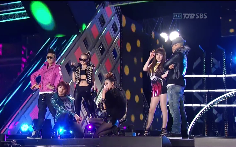 2ne1【那年今日】140227公开《come back home mv
