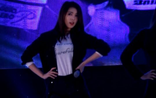 韩国女团hello venus李序英的饭拍视频(三)