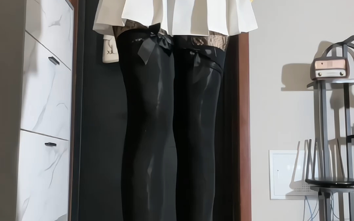 Black infinite stack ➕