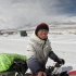 骑行西藏，大雪封山，雪地中艰难骑行，万里雪飘太壮观