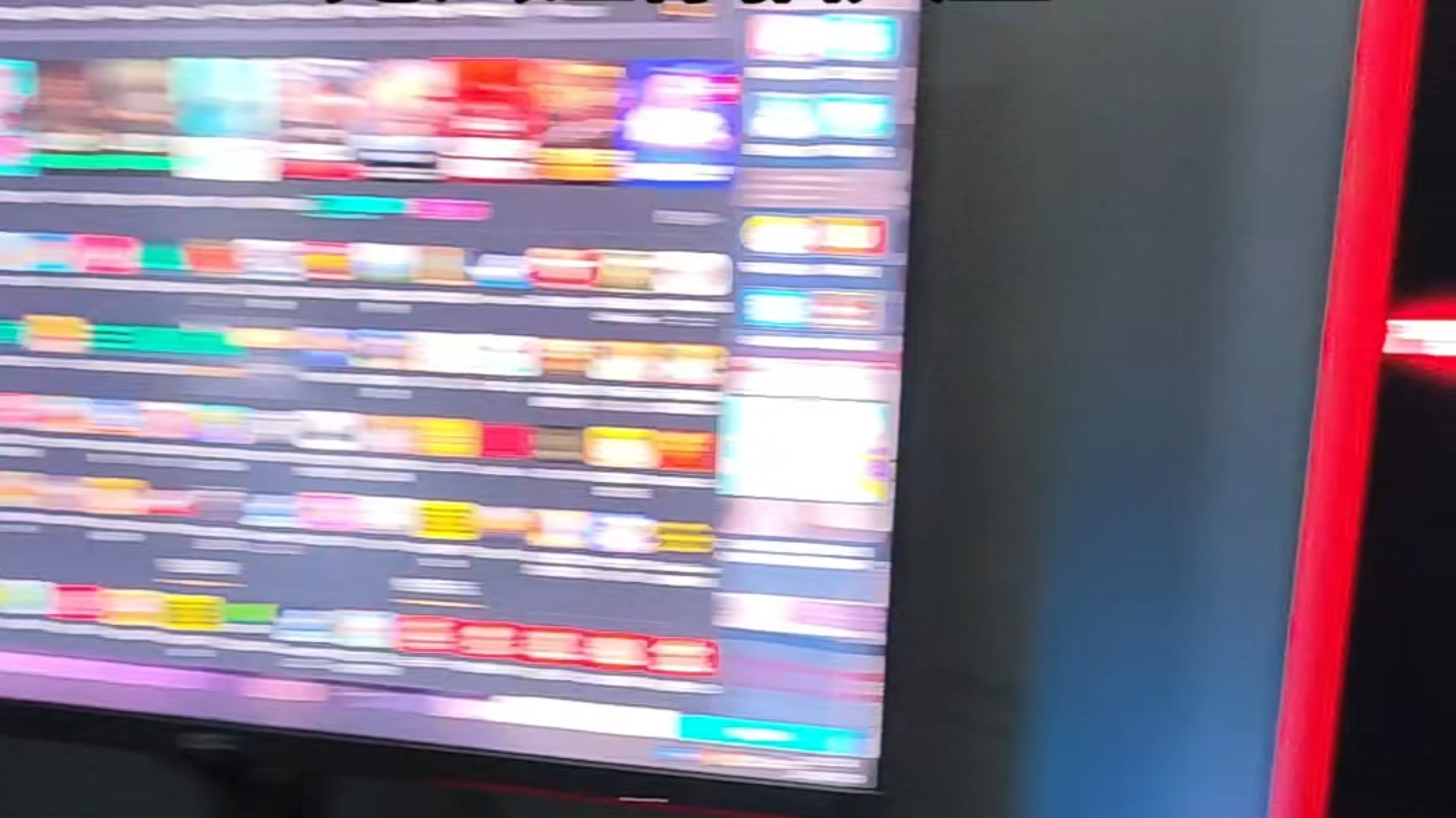 电竞酒店为了防止开dma把机箱锁住
