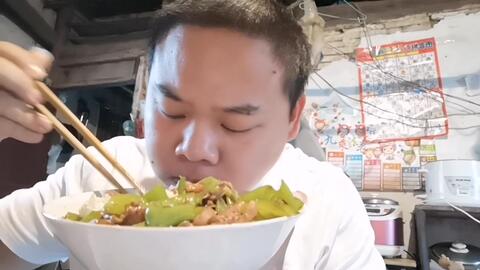 今天吃什么呢 bb04d127a93039b061bb5256b35c9a02d114b3e8.jpg@480w_270h_1c